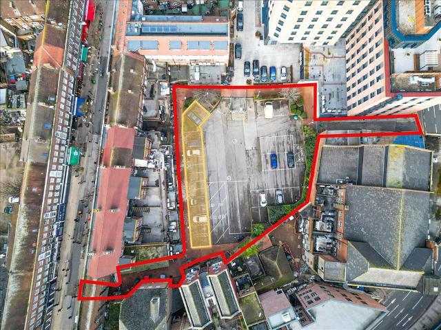 Commercial for sale in Norbiton, Greater London