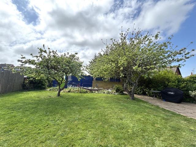 Land for sale in Minster-on-Sea, Oad Street