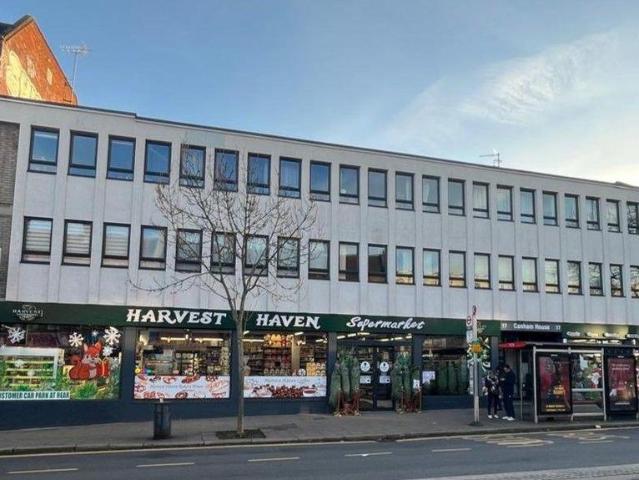 Commercial for sale in Strawberry Hill, Cat Hill