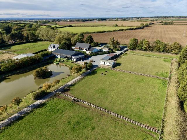 Commercial for sale in Bilton, Wyton