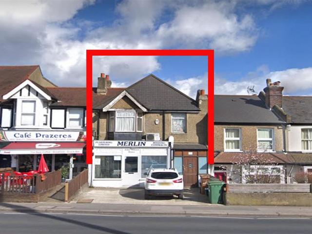 Commercial for sale in The Wrythe, Cat Hill