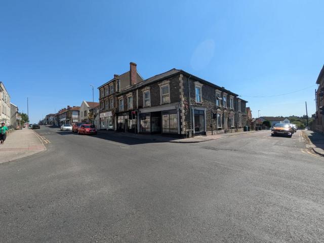 Commercial for sale in Kingswood, South Gloucestershire