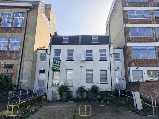 Commercial for sale in South Hackney, Greater London