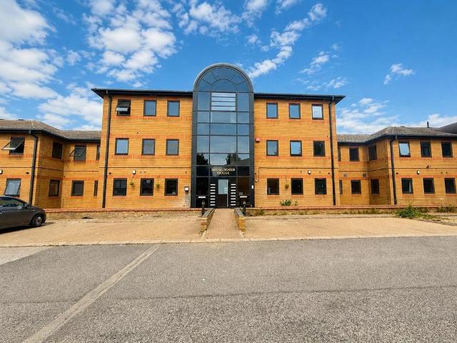 Commercial for rent in Fengate, Peterborough
