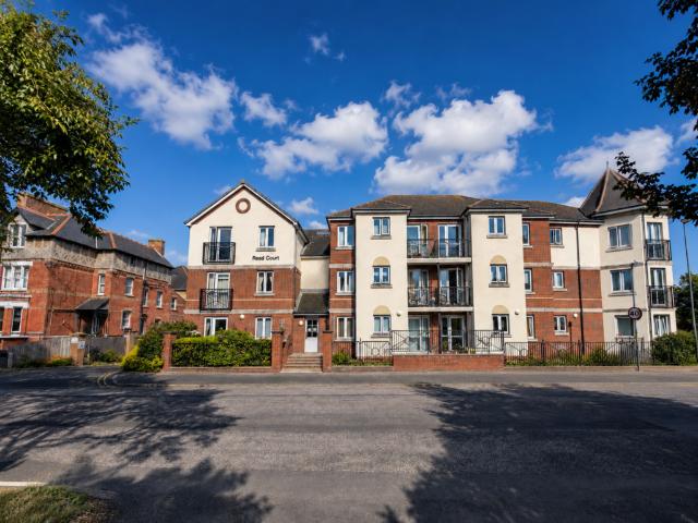 Commercial for rent in Westgate-on-Sea, Acol