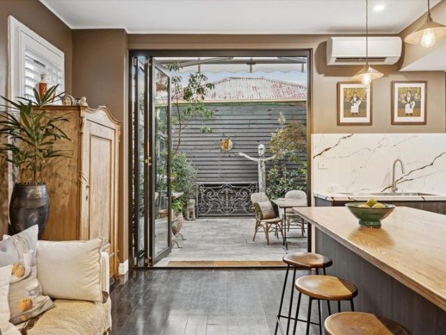 House for sale in South Melbourne, Melbourne