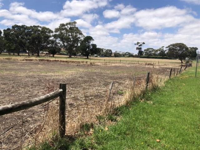 Land for sale in Coleraine, Victoria