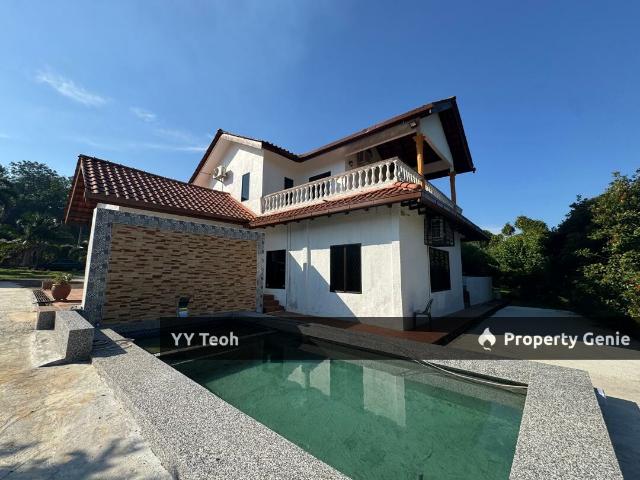Property for sale in Malaka