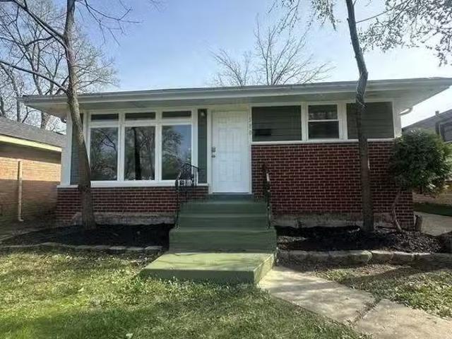 House for rent in Bedford Park