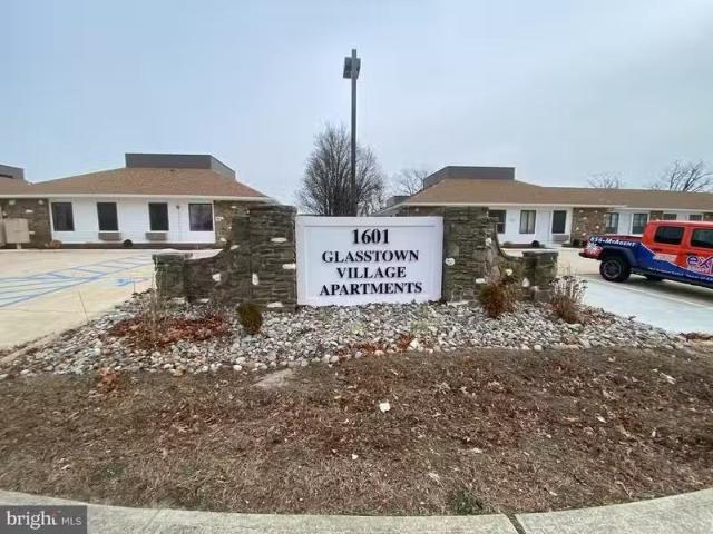 House for rent in Millville