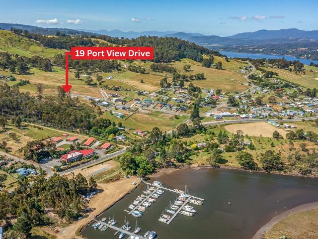 Land for sale in Port Huon, Tasmania