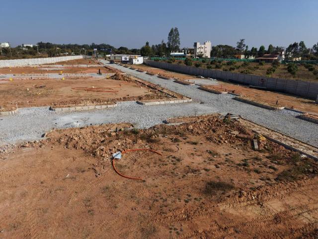 Land for sale in Bangalore East, Aduru