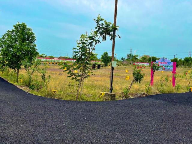 Land for sale in Kandigai, Tamil Nadu