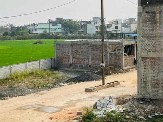 Land for sale in Madya