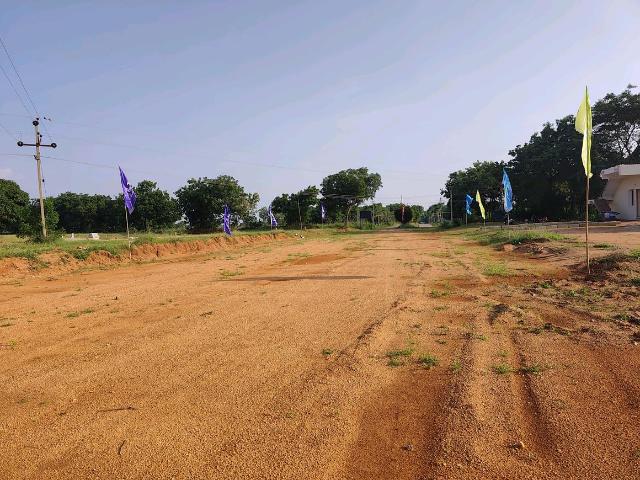 Land for sale in Somaraju Gudem, Bahadurpet