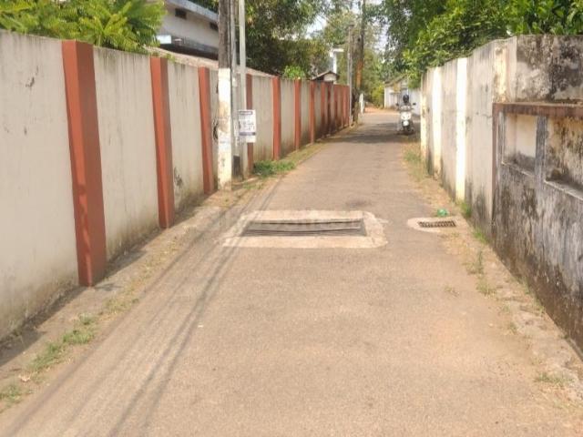 Land for sale in Aluva, Kerala