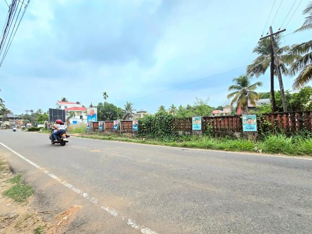 Land for sale in Aluva, Kerala