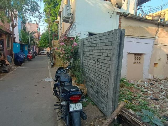 Land for sale in Ambattur, Tamil Nadu