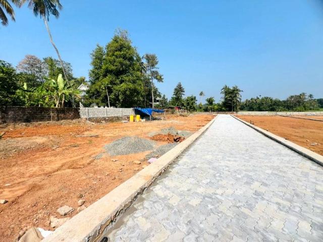 Land for sale in Kerala