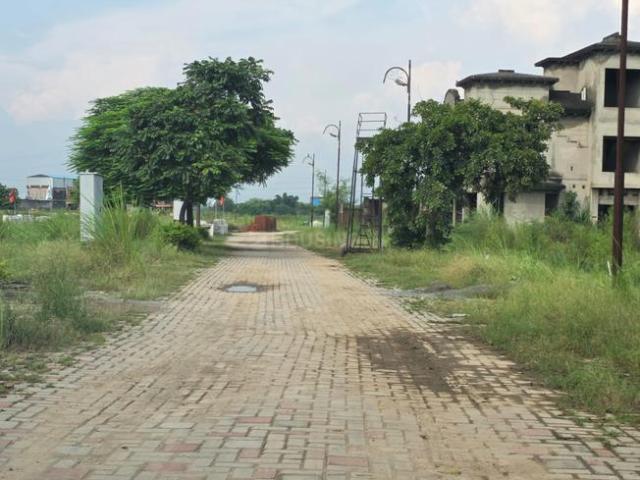 Land for sale in Dera Bassi, Punjab