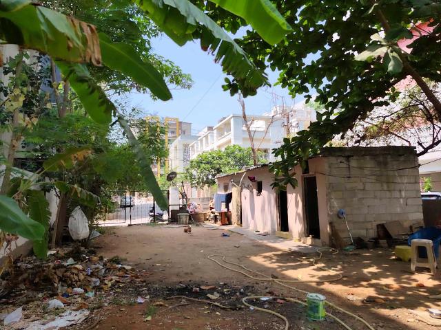 Land for sale in Langar Hauz, Hyderabad