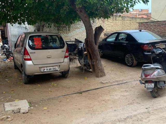 Land for sale in South Delhi, Deri