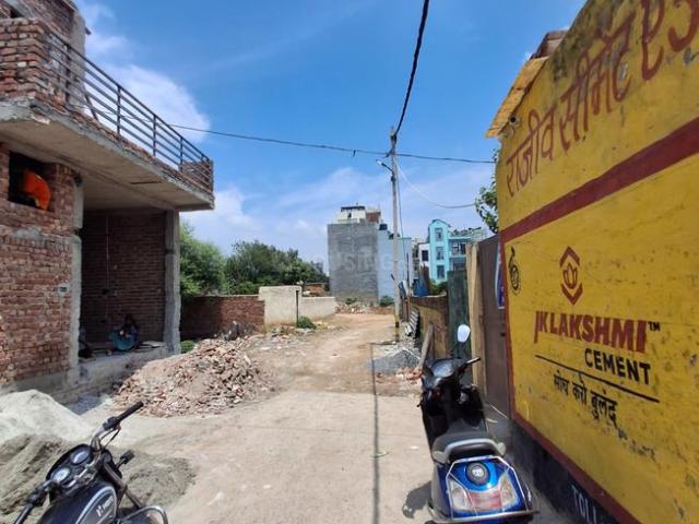 Land for sale in South Delhi, Deri