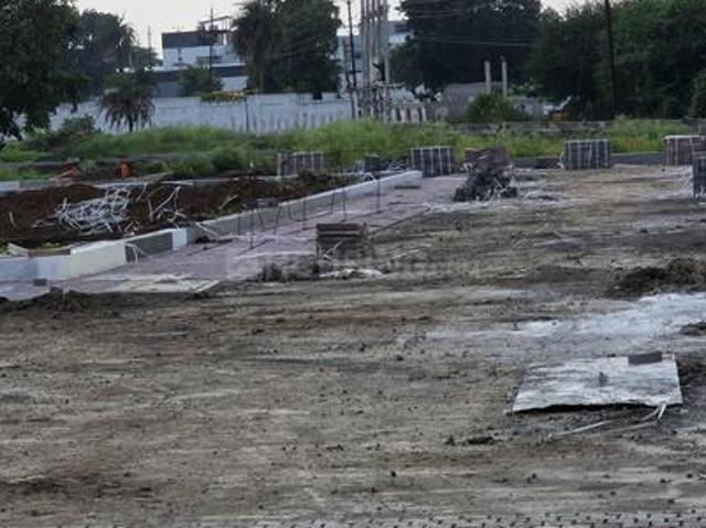 Land for sale in Madya