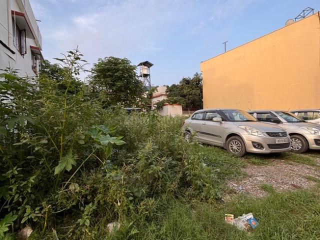Land for sale in Dehra Dun