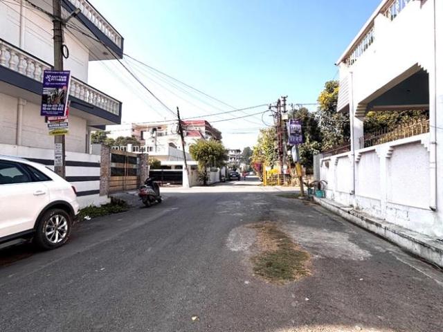 Land for sale in Kedarpur, Uttarakhand