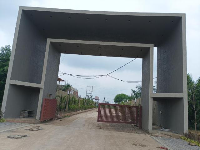 Land for sale in Madya