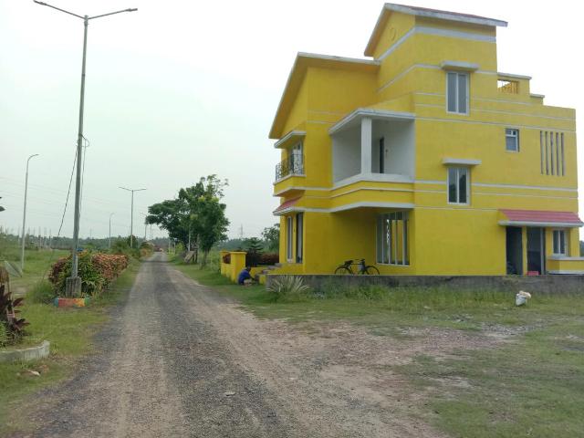 Land for sale in South 24 Parganas, West Bengal
