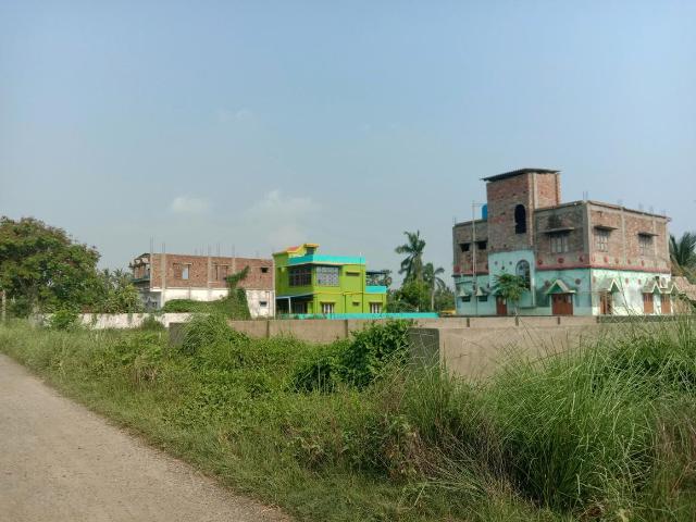 Land for sale in South 24 Parganas, Parbatipur