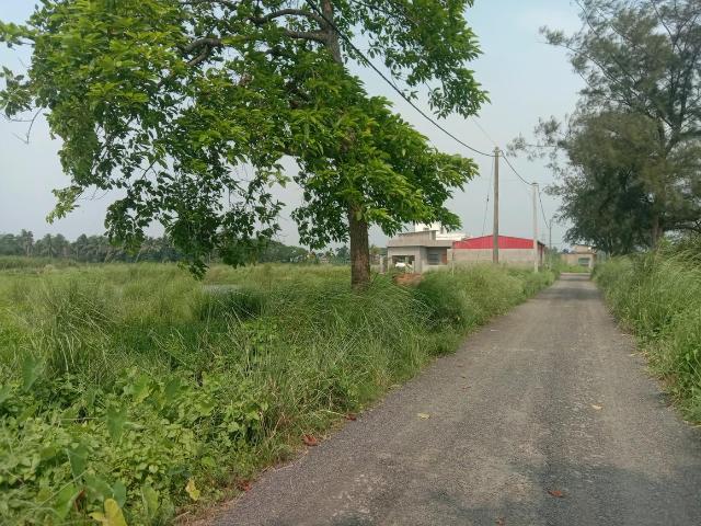 Land for sale in South 24 Parganas, West Bengal