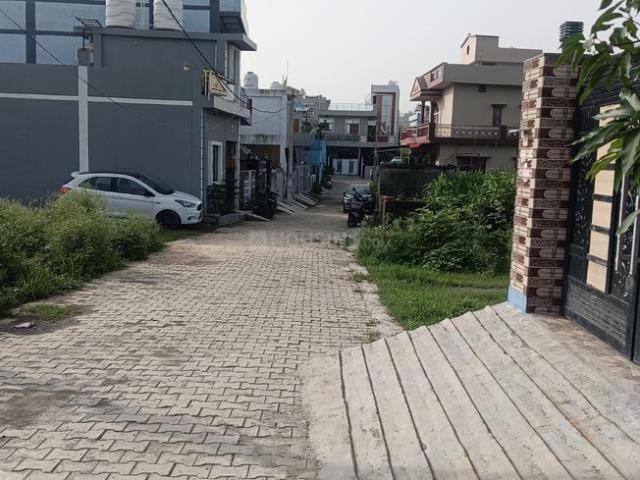 Land for sale in Jhinwarheri, Uttarakhand