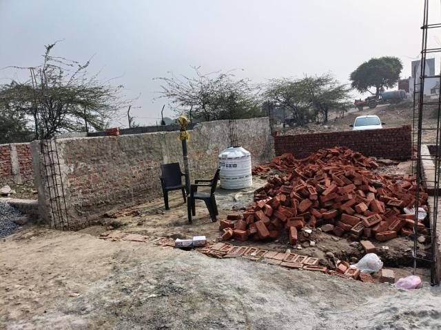 Land for sale in Hariana