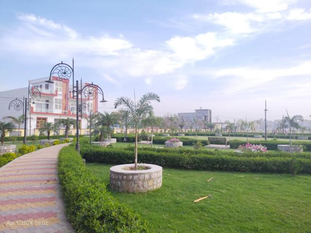 Land for sale in Uttarakhand