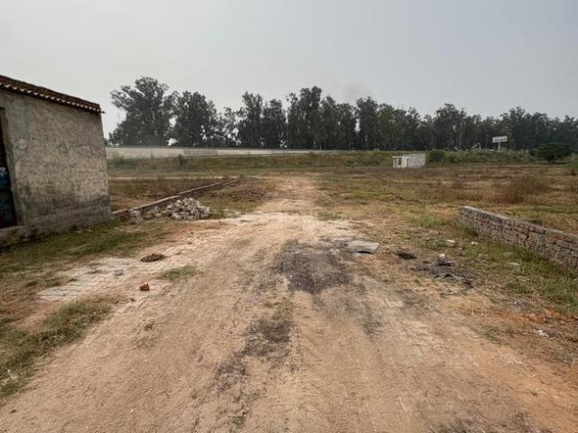 Land for sale in Bawana, Delhi