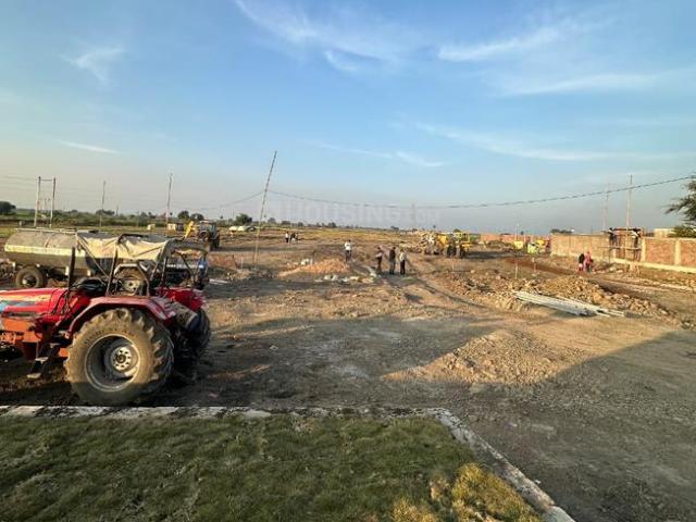 Land for sale in Madya