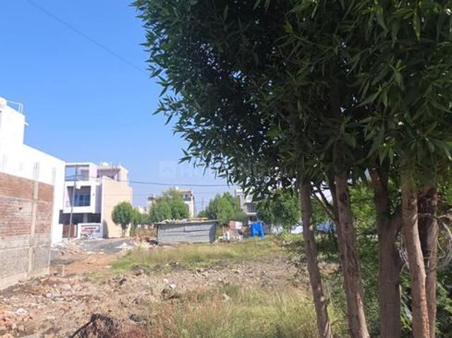 Land for sale in Madya