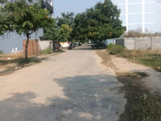 Land for sale in Hariana