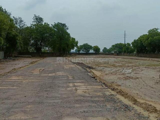 Land for sale in Hariana