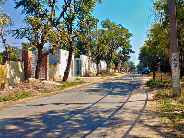 Land for sale in Hariana