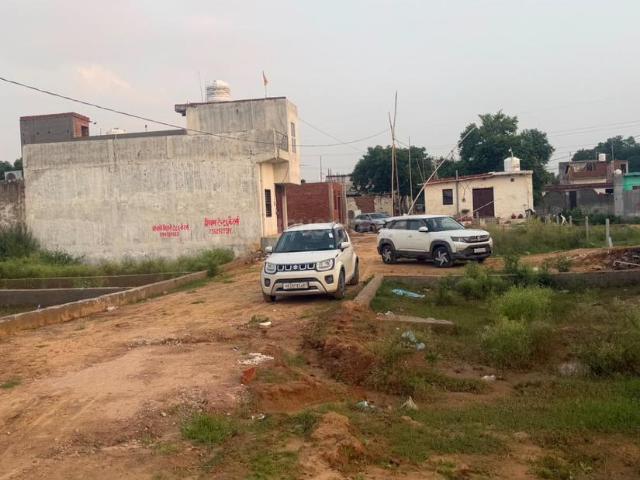 Land for sale in Hariana