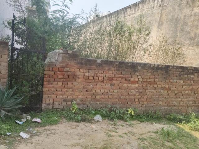 Land for sale in Hariana