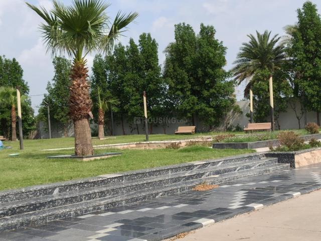 Land for sale in Madya