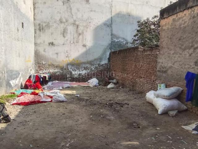 Land for sale in Central Delhi, Deri