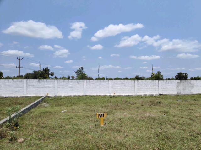 Land for sale in Alapakkam, Lakshmipuram