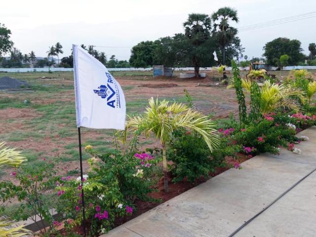 Land for sale in Alapakkam, Lakshmipuram