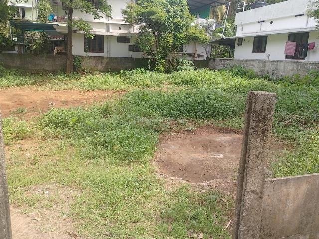 Land for sale in Thrissur, Kerala